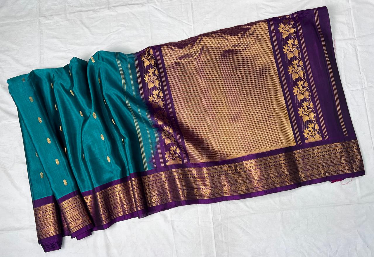 Esha | Gadwal Sarees in Silk Cotton