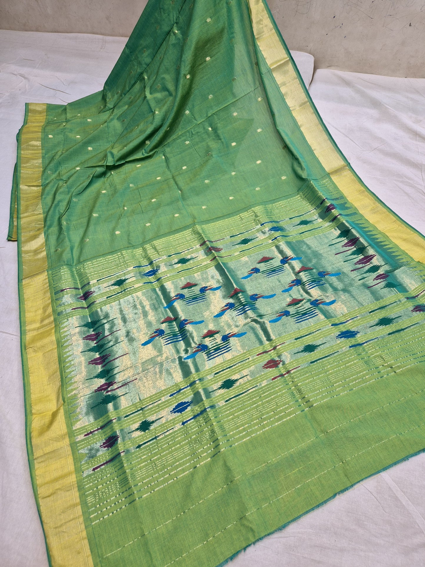 Lavanya | Cotton Handloom Paithani Saree