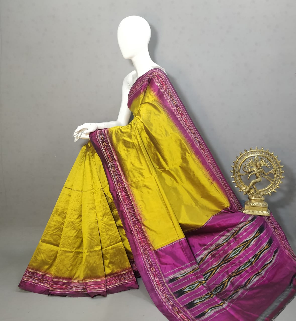 Ishvrita | Ikat Pure Silk Saree