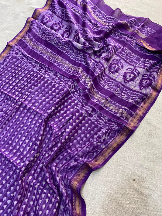 Let’s Wear #ethicallymade✅
🍁Beautifully Crafted Maheshwari Silk Saree  collection🍁
 Specially Designed in Bagru  jahota rapid dabu hand block print
100% Natural Dye
Fabric : Maheshwari Silk 
Length : 5.5 Meters
Blouse Piece : 0.90 Meter

