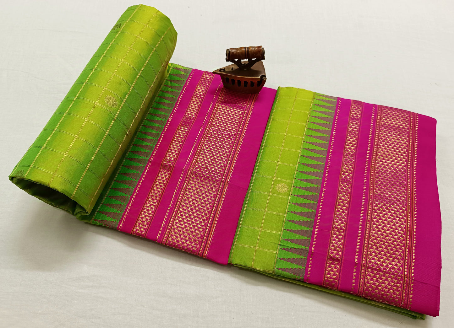 Anjala-ilkal-pure-silk-saree Checked Ilkal Pure Silk Saree