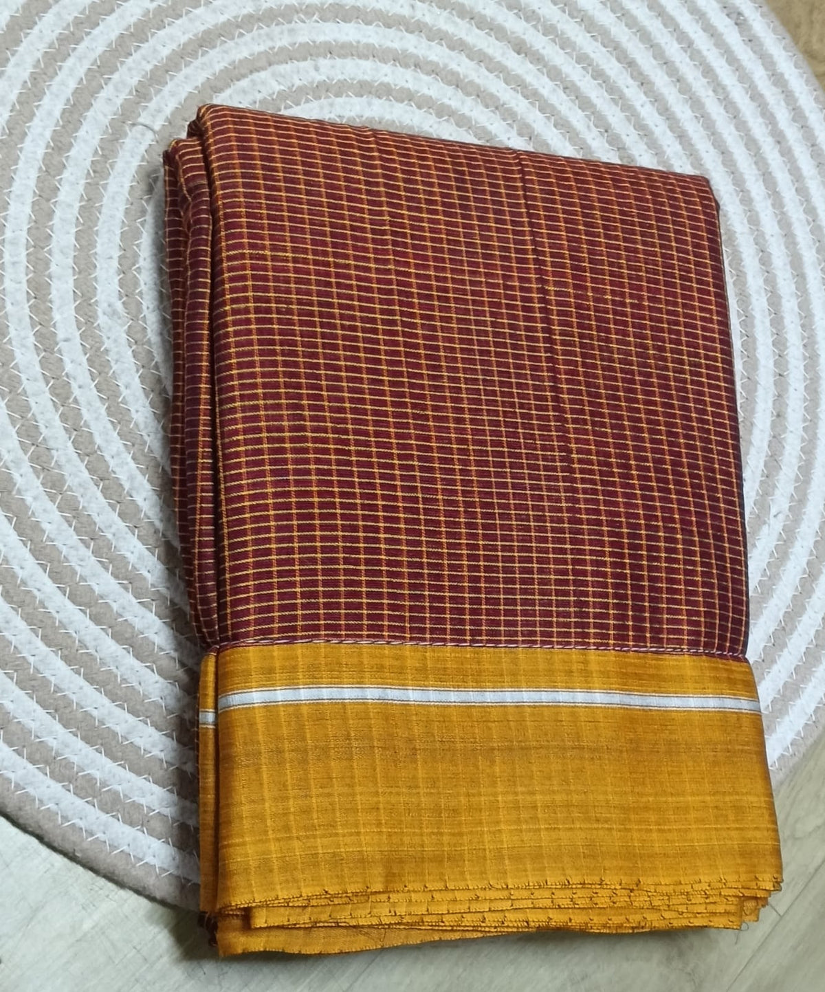 Handwoven patteda anchu saree in pure cotton