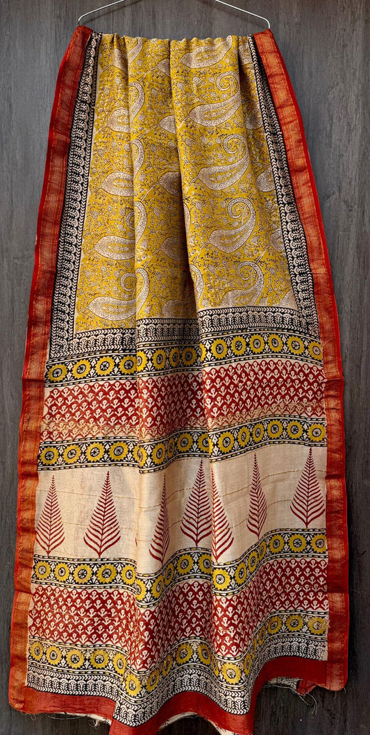 Thottumkal | Block printed Maheshwari Silk Saree