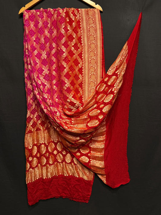 **Nim Zari Bandhej Dupatta**
- **Fabric:** handwoven Georgette
- **Design:** Beautiful Bandhej, Real Nimzari
- **Quality:** Best quality & colour 
- ** colour:** pastel & Dark
**Description:**
- **Length:** 2.50 meters, full length
- **Use:** Dress & Lehenga Choli Dupatta