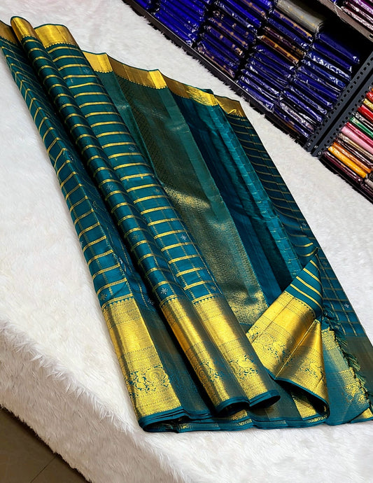 
*100% PURE  KANCHIPURAM HANDWOVEN VERY PREMIUM QUALITY 2G VAIRAOOSI PATTERN SILK SAREES*

*2 GRAM GOLD PURE ZARI WEAVING*
*SILK MARK CERTIFICATE ATTACHED*


VIDEO CALL SHOPPING AVAILABLE