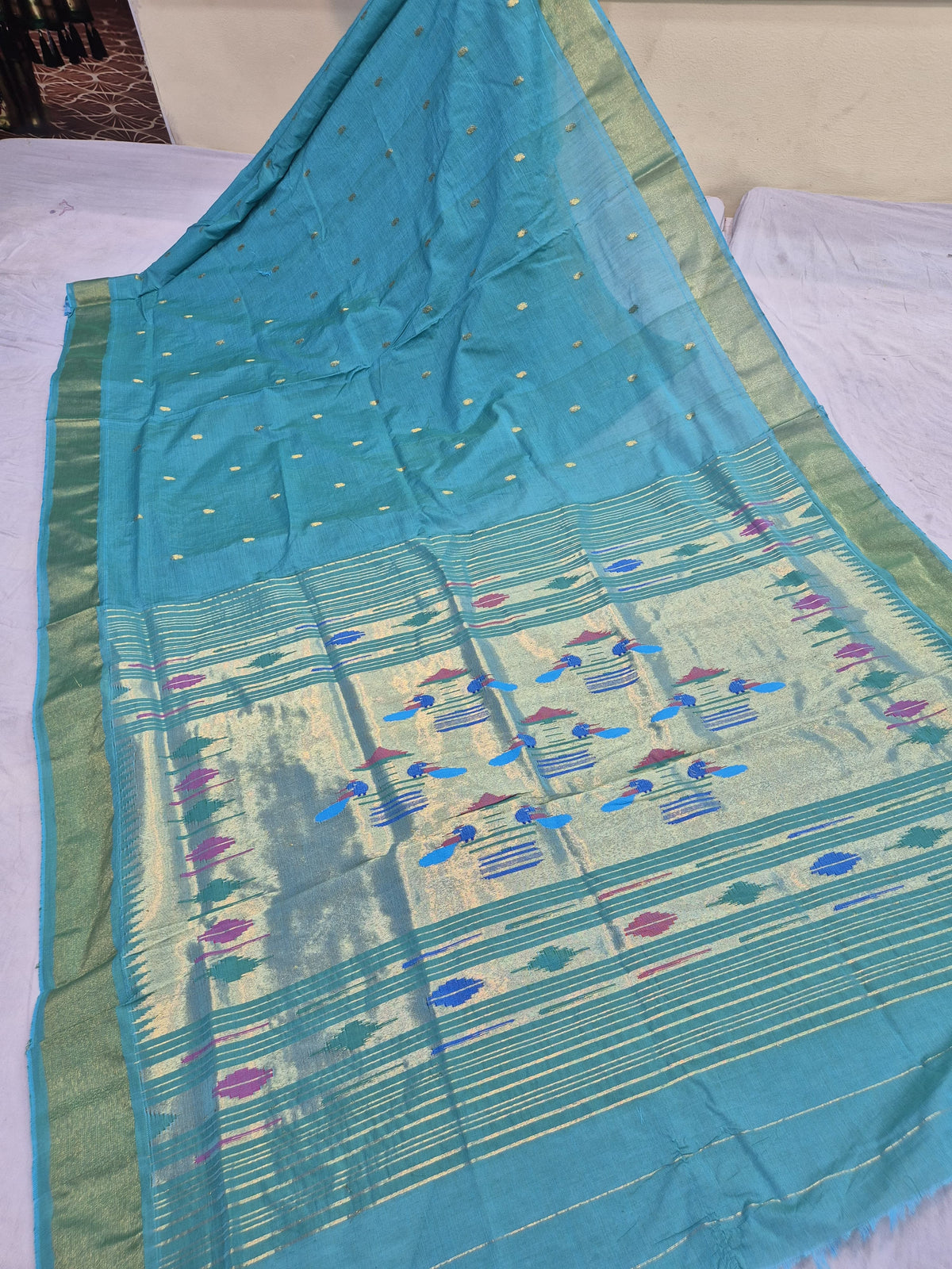 Classic Pure Cotton handloom paithani saree with 7 peacock pairs on pallav
