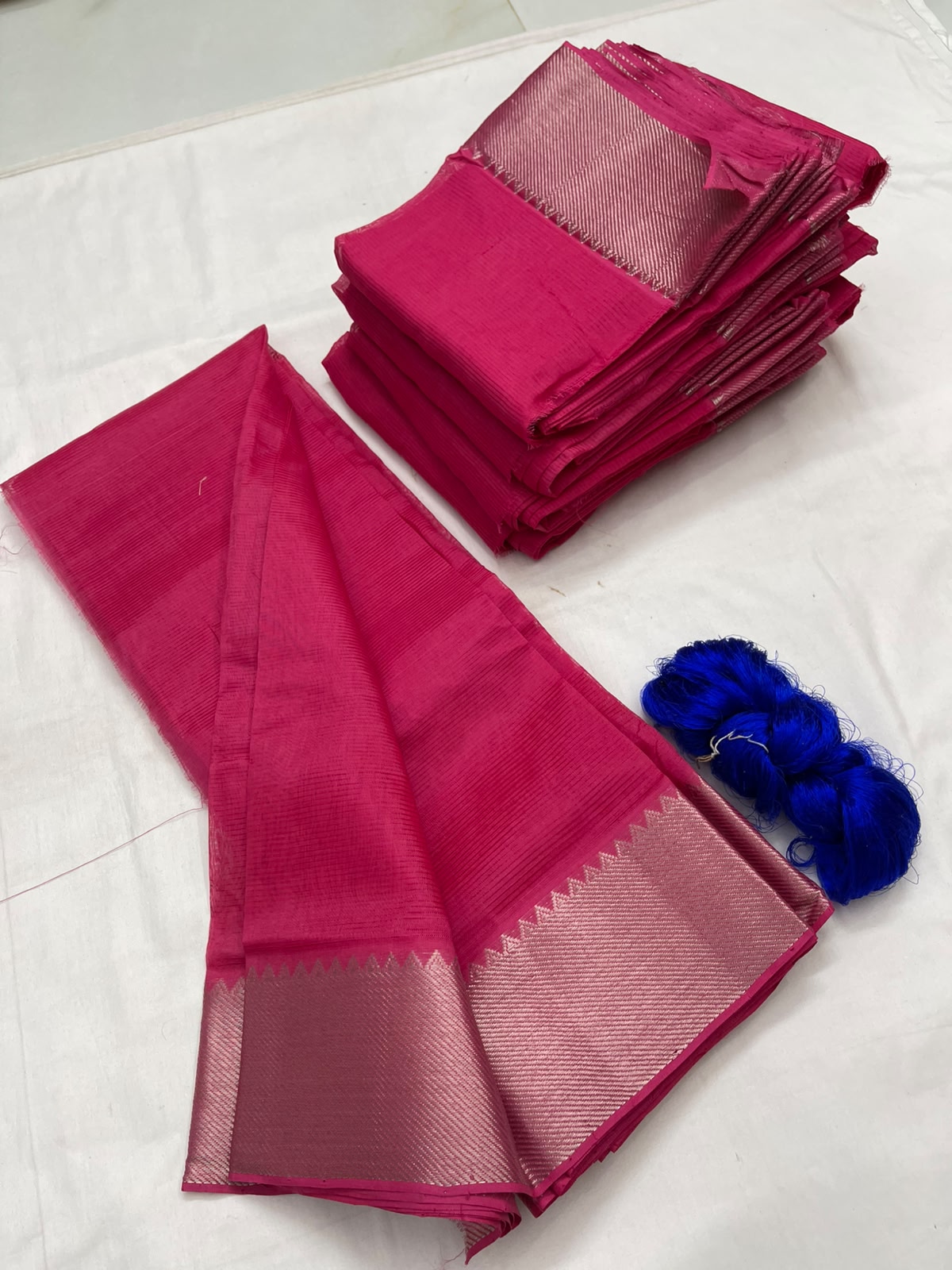 Mangalagiri pattu by cotton
pure handloom big jari border
sarees with running blouse