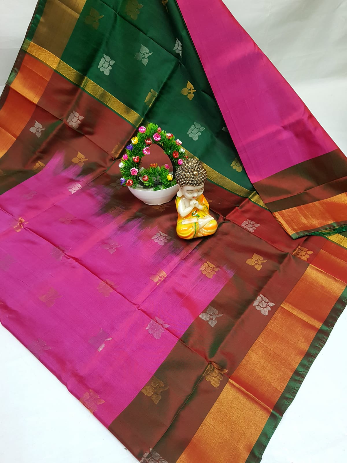 Uyanika | Uppada Pattu Saree