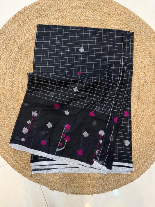 *Metirials*- 100 Count Cotton
 *Item Nam*- Authentic 100% Cotton
 Jamdani Neddle Work Blouse Piece 