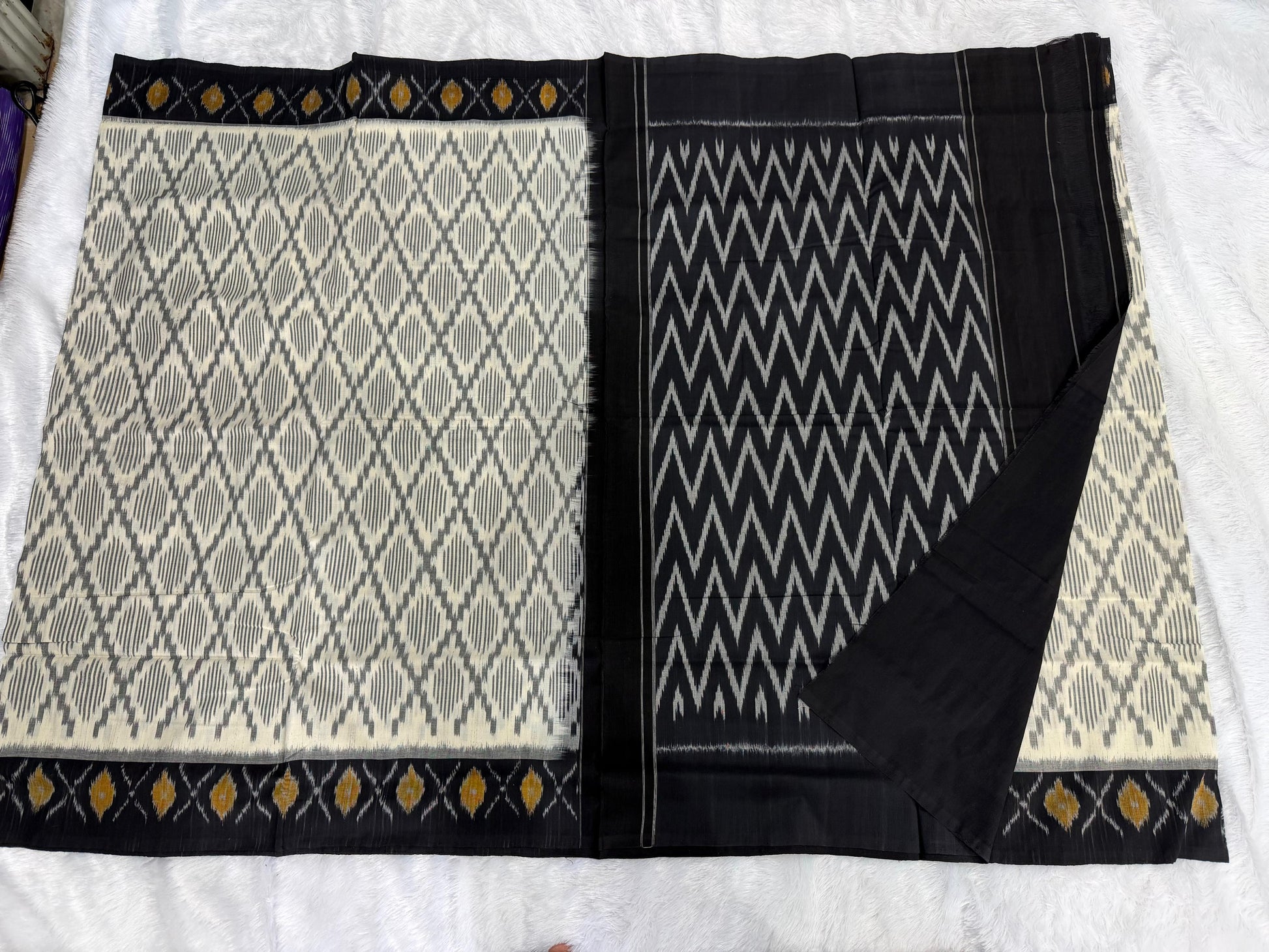 New arrivals 
Pure Mercerized  100 count
double ikat cotton  sarees 
With  blouse included with saree