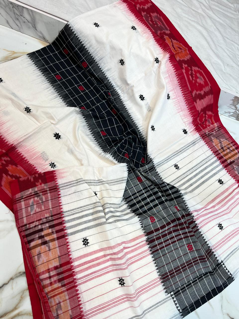 Daminivika | Dhonekhali Cotton Saree