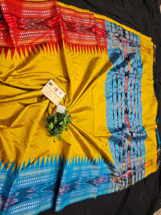 High demanding design 
*Pure Raw silk Handlloom ikkat and vidarbha (karvati kinar) temple border saree or ikkat pallu with contrast blouse*
silkmark certified
