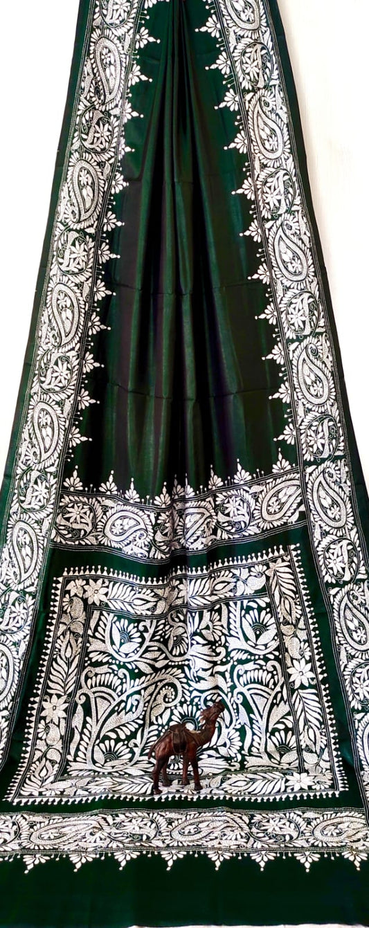 Beautiful kantha work on blended Bangalore silk

With kantha stich work bp