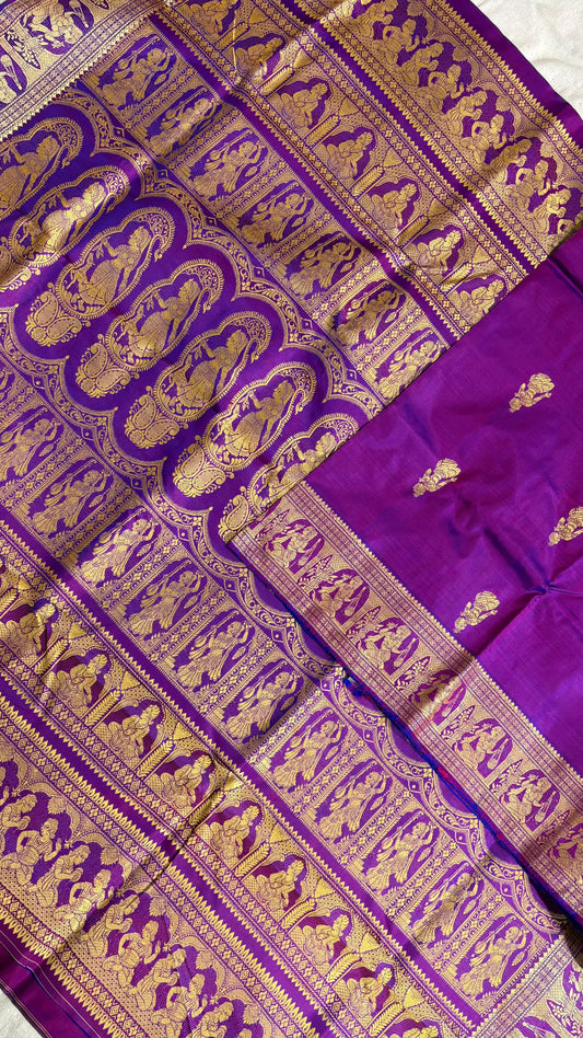 Baluchari sarees.
Material silk with bp.
With silkmark.
