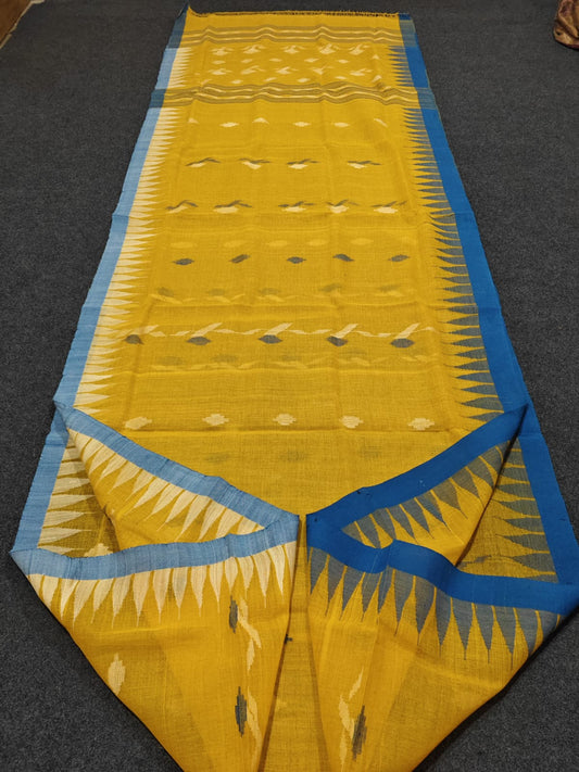 Authentic handloom 
monipuri cotton saree
With bp
