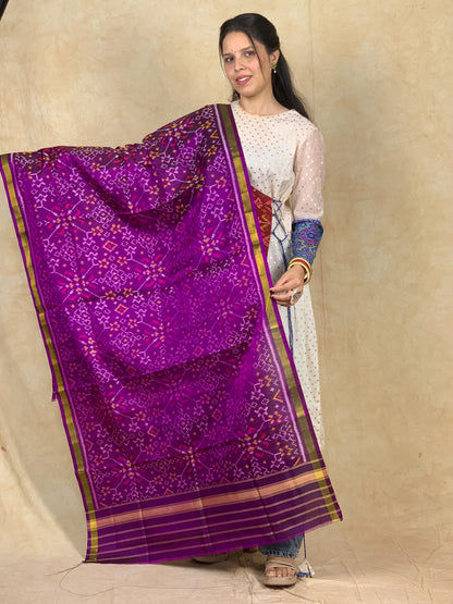 Ikagrah | SINGLE IKAT PATOLA SILK DUPPATA