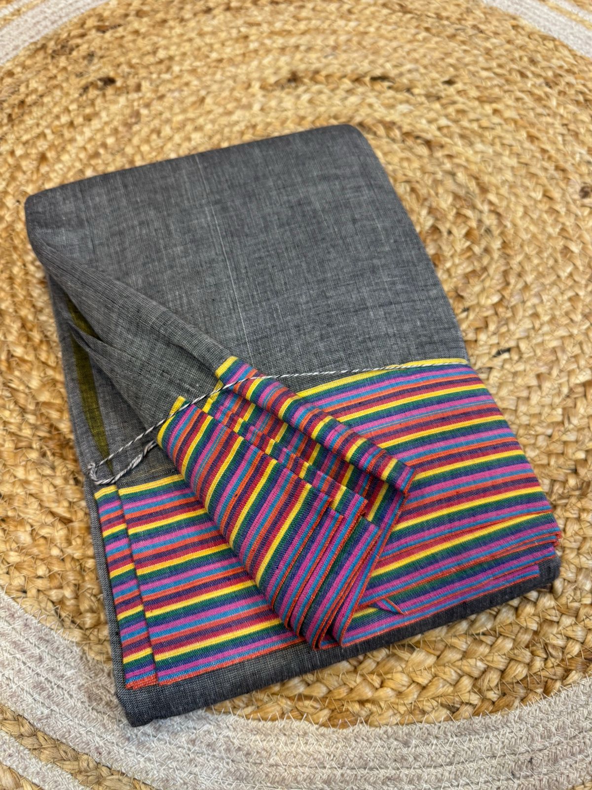 Parijat |  Patteda Anchu Saree