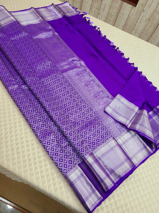 Ayila | 1g Kanchipuram Saree