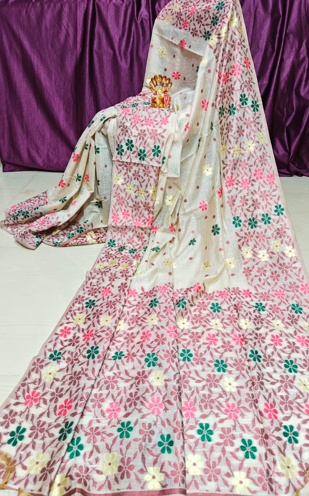 Tavu | Pure tussar jamdani saree