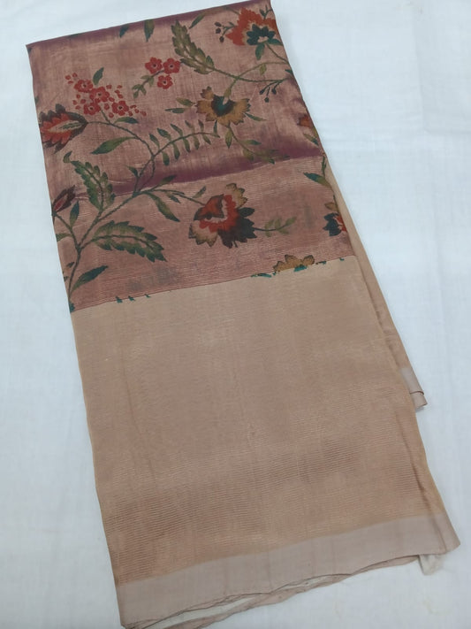 Hand woven mangalagiri (LT) 3D silk cotton screen print sarees without zari border 
Blouse : 80 cm contrast 