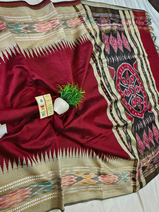 *Pure raw silk handloom Ikkat and vidarbha temple border saree with contrast blouse*
Pure raw silk saree
Silk mark certified
Handloom made
Best quality