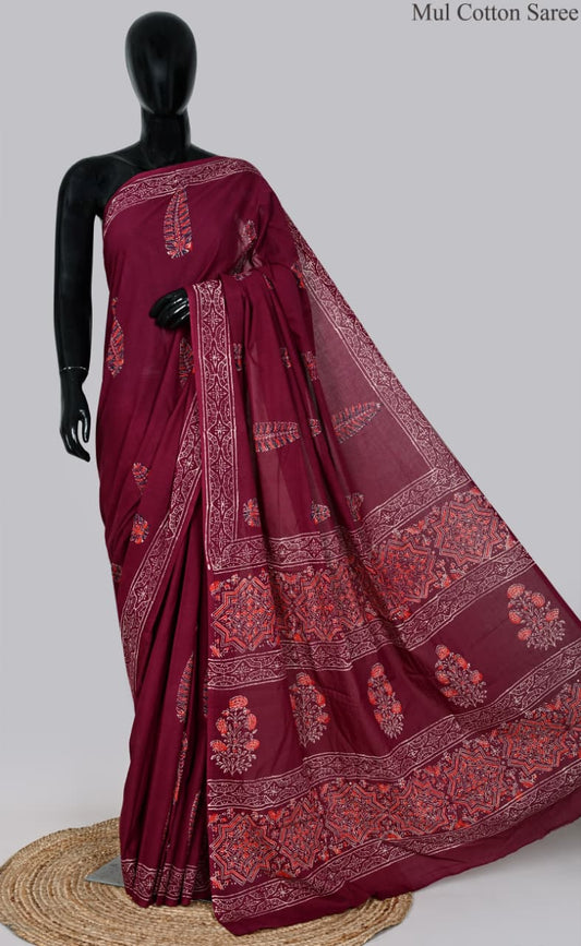 premium Traditional Mulmul CottonBeautiful Pure Soft Mulmul Cotton Sarees available*
Size: 6.30 mtr with blouse 