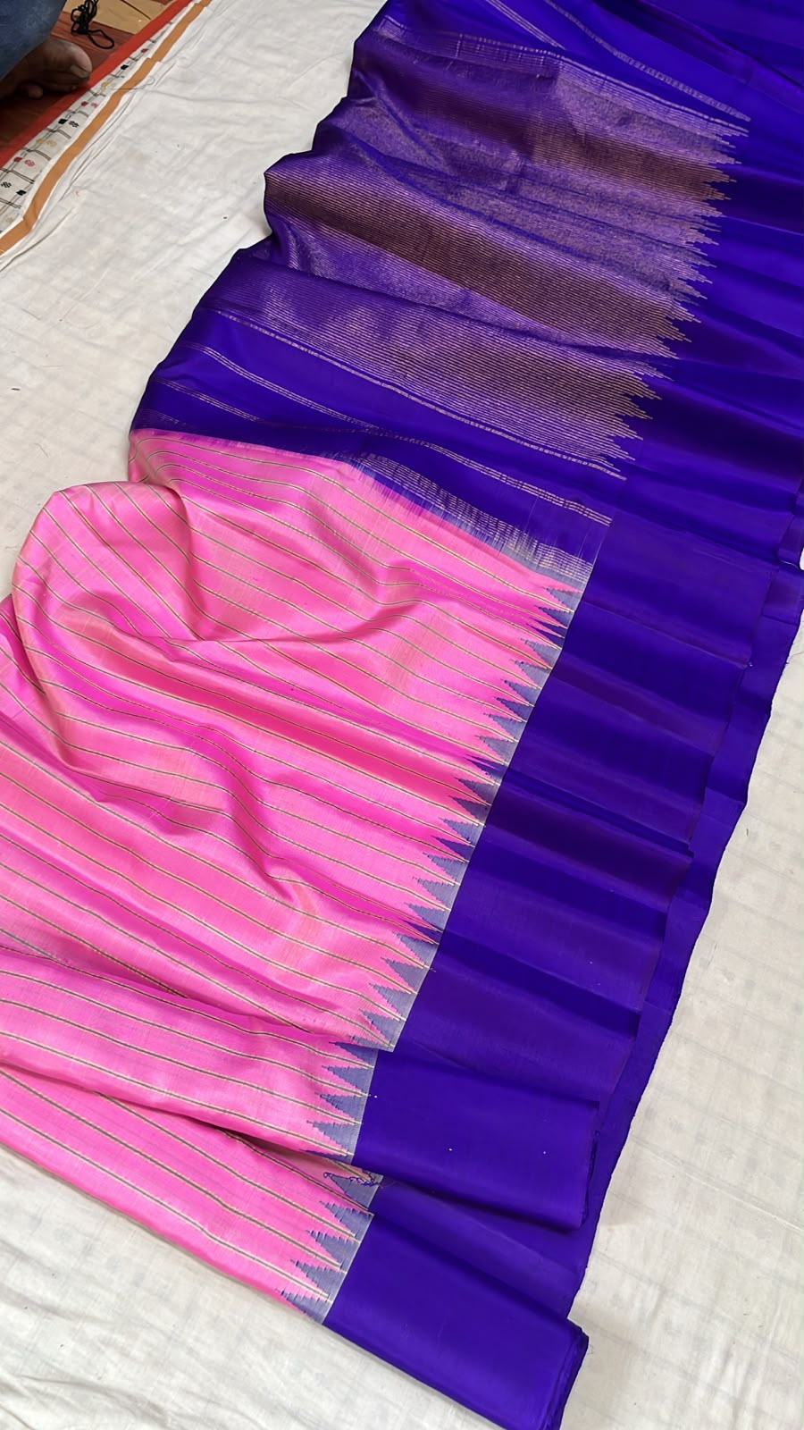 Pure silk handwoven gadwal sarees