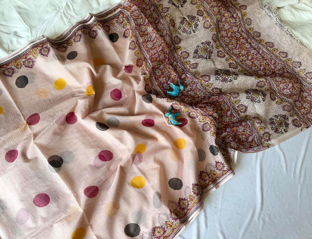 Summer special collection
Vanaspati ajark print

🥻🥻🥻🥻🥻🥻
 Kota saree new collection of Bagru print 
New collection Saree Kota Doriya .
Hand made 
Block print , Dabu print , Bagru print , vaspati print, ajark prijt
Saree length 5.5 mtr
Blouse.  80cm
Hand block printed