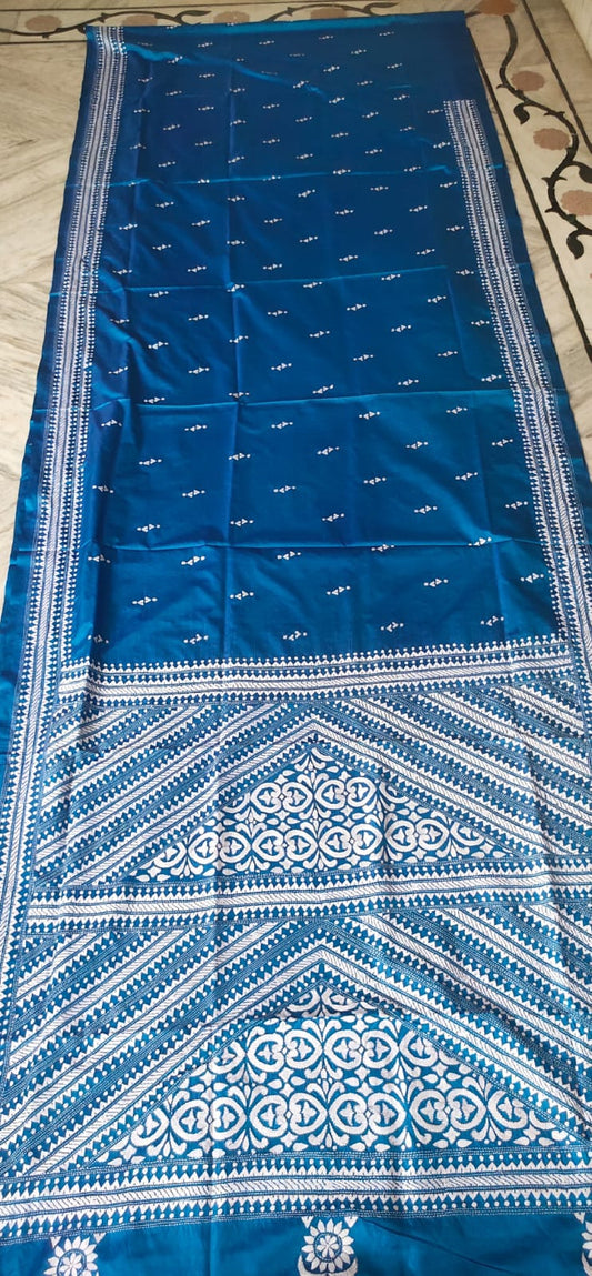Handmade kantha on blended silk