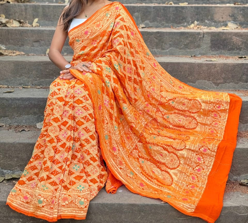 Glanvika | Pure Georgette Minakari Sarees