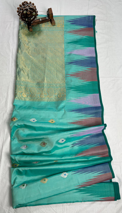 Zenab | Gadwal Sarees in pure Silk