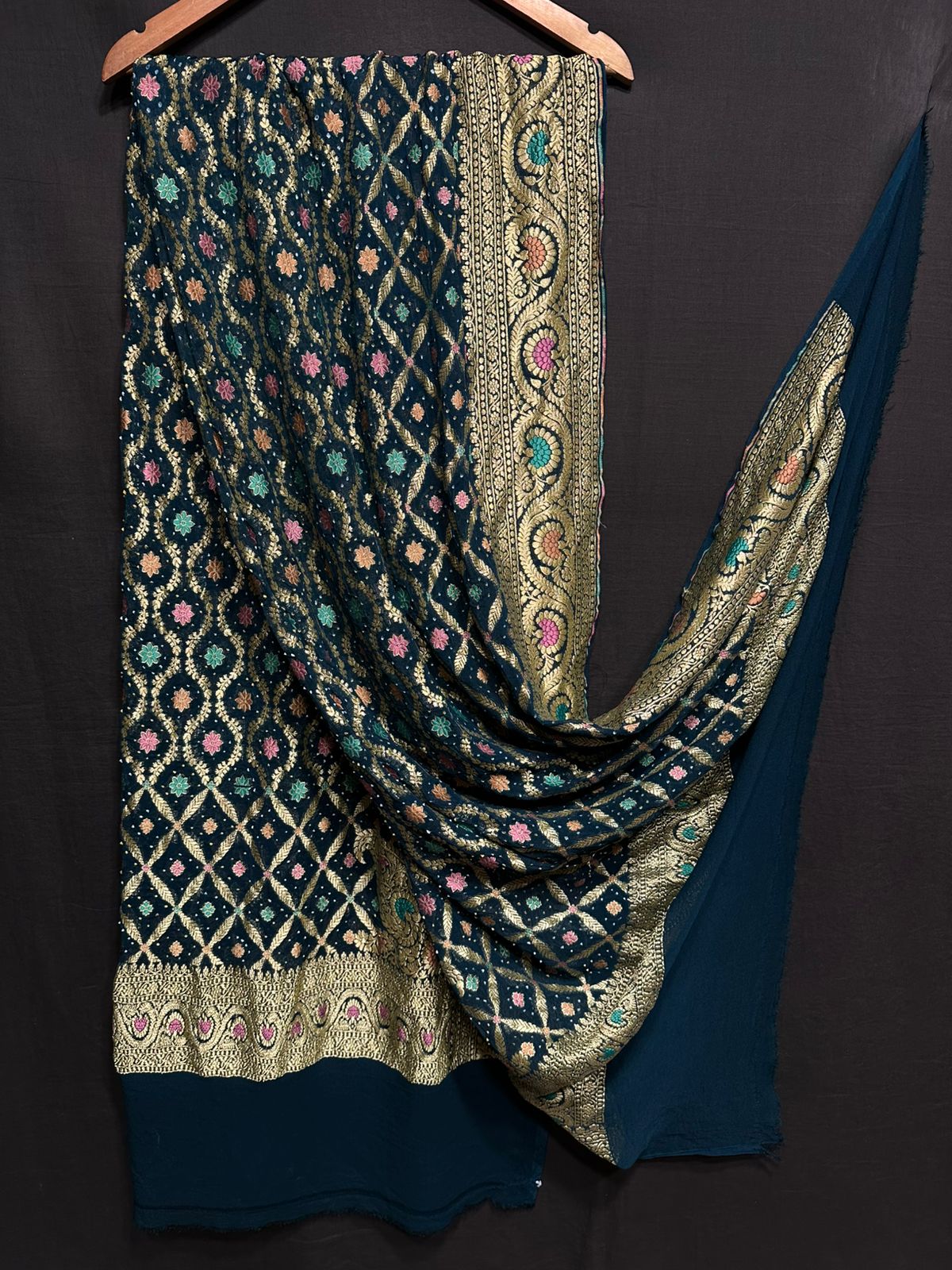 Balaaji | Nimzari Bandhej Dupatta