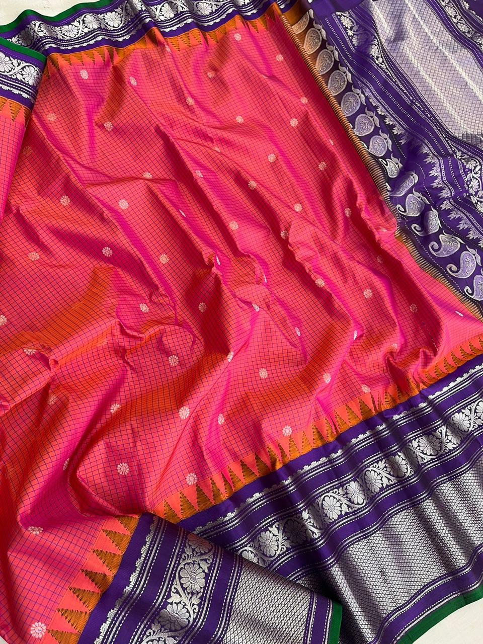 Avani | Gadwal Sarees in pure Silk