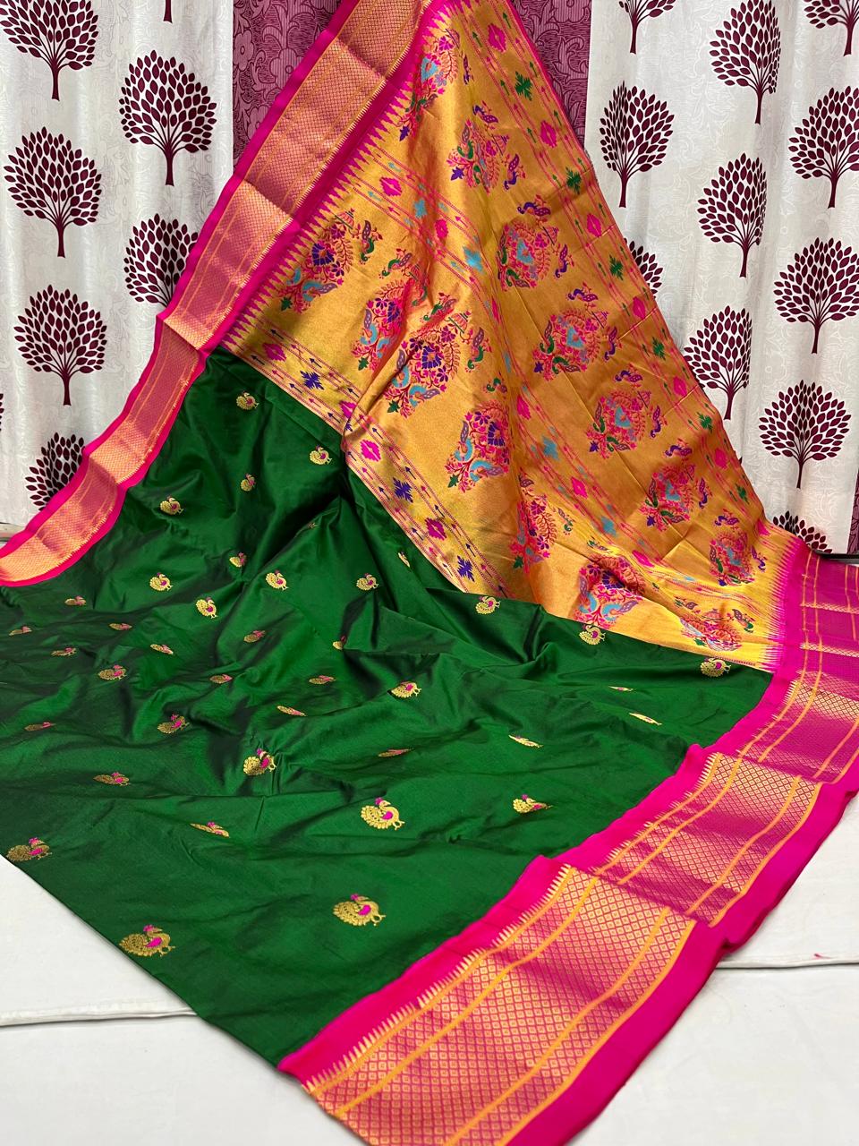 Bhariti | Powerloom Kadiyal Paithani Silk Saree