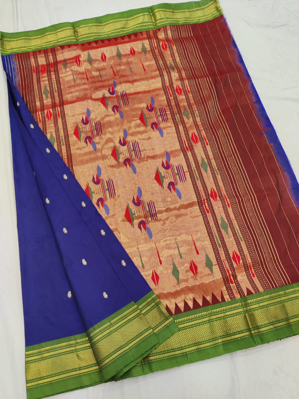 Prilmaya | Pure silk handloom Paithani Saree