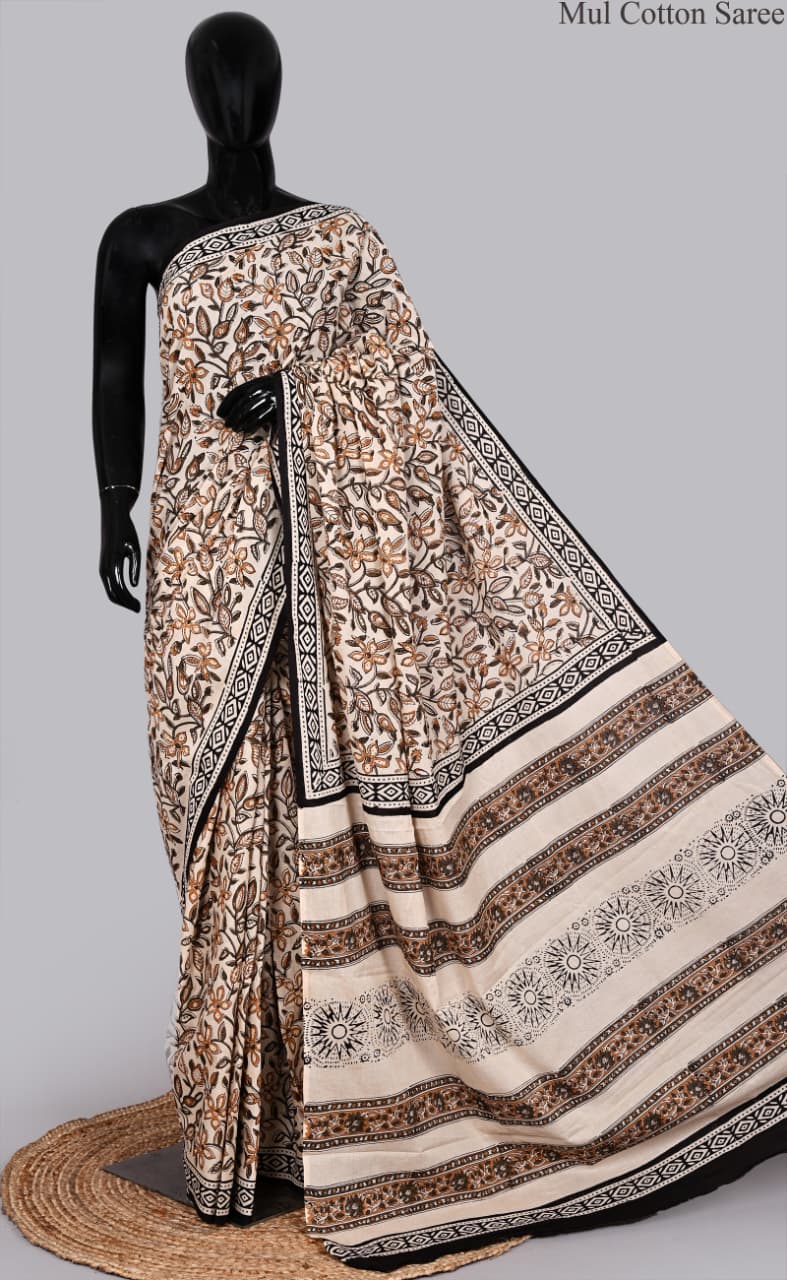 premium Traditional Mulmul CottonBeautiful Pure Soft Mulmul Cotton Sarees available*
Size: 6.30 mtr with blouse 