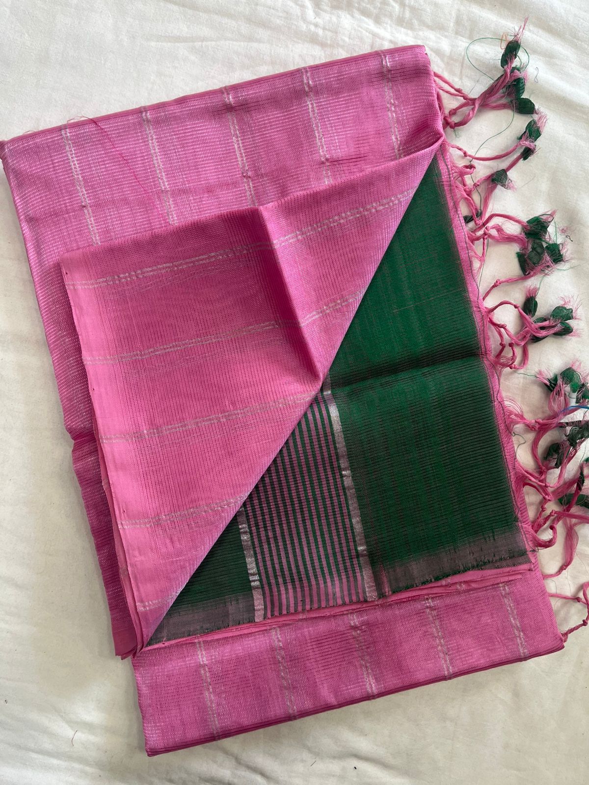 **Material **:- Mangalagiri handloom pattu by cotton 

**Model **:- all-over zari lines model sarees 

Contrast zari lines pallu & blouse