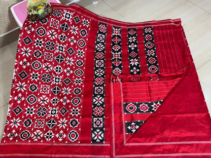Tanu | Telia Rumal Saree