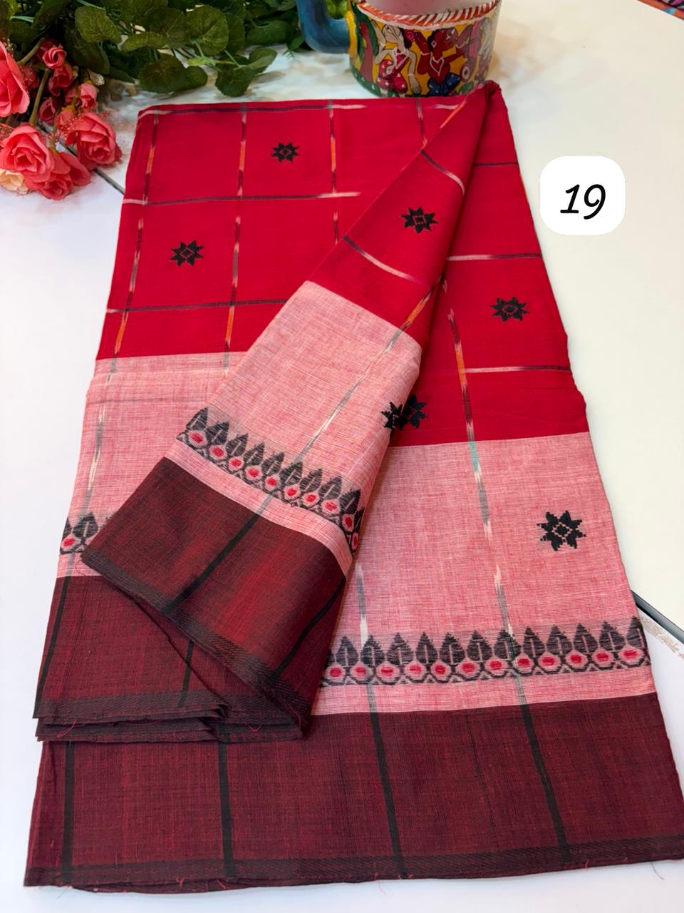 Handwoven pure Dhonekhali cotton ( 100 count cotton Dhonekhali saree)
Without BP(5.5 mtr)
