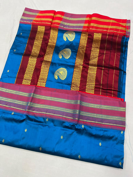 *Narayanpeth silk saree*
Running blouse 
Shoulder butti 
Pure silk
*Price: 6300/- + ship*