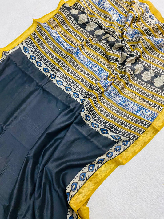 Let’s Wear #ethicallymade✅
🍁Beautifully Crafted Maheshwari Silk Saree  collection🍁
 Specially Designed in Bagru  jahota rapid dabu hand block print
100% Natural Dye
Fabric : Maheshwari Silk 
Length : 5.5 Meters
Blouse Piece : 0.90 Meter
