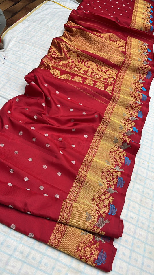 ✨✨Pure Gadwal Traditional Meena Turning Border Pattu Sarees ✨✨

💫💫Perfect for weddings & special occasions💫💫
