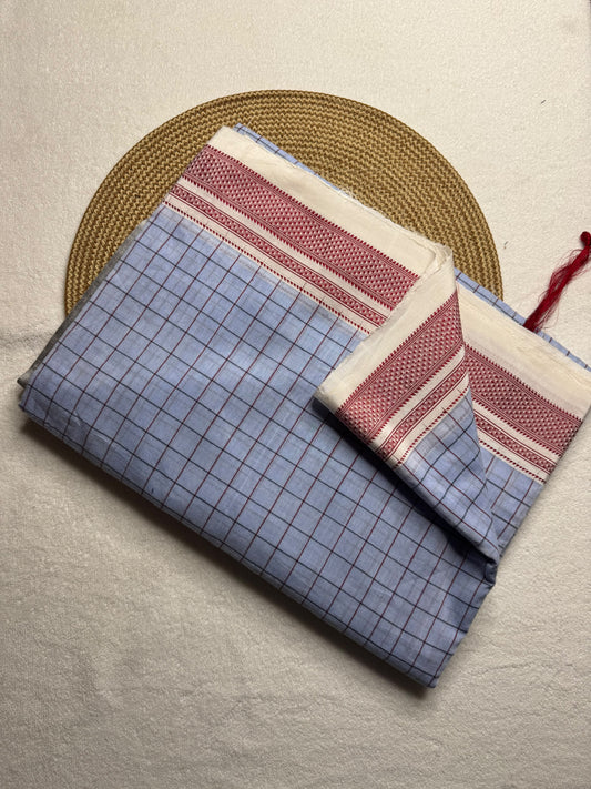 Cotton saree Chikki paras
Material - cotton by cotton 
Border - Chikki  border 
Saree Name - Ilkal cotton Chikki  sarees
Pallu - silk pallu 
Blouse -running
Handloom -yes
Saree length- 6.2
