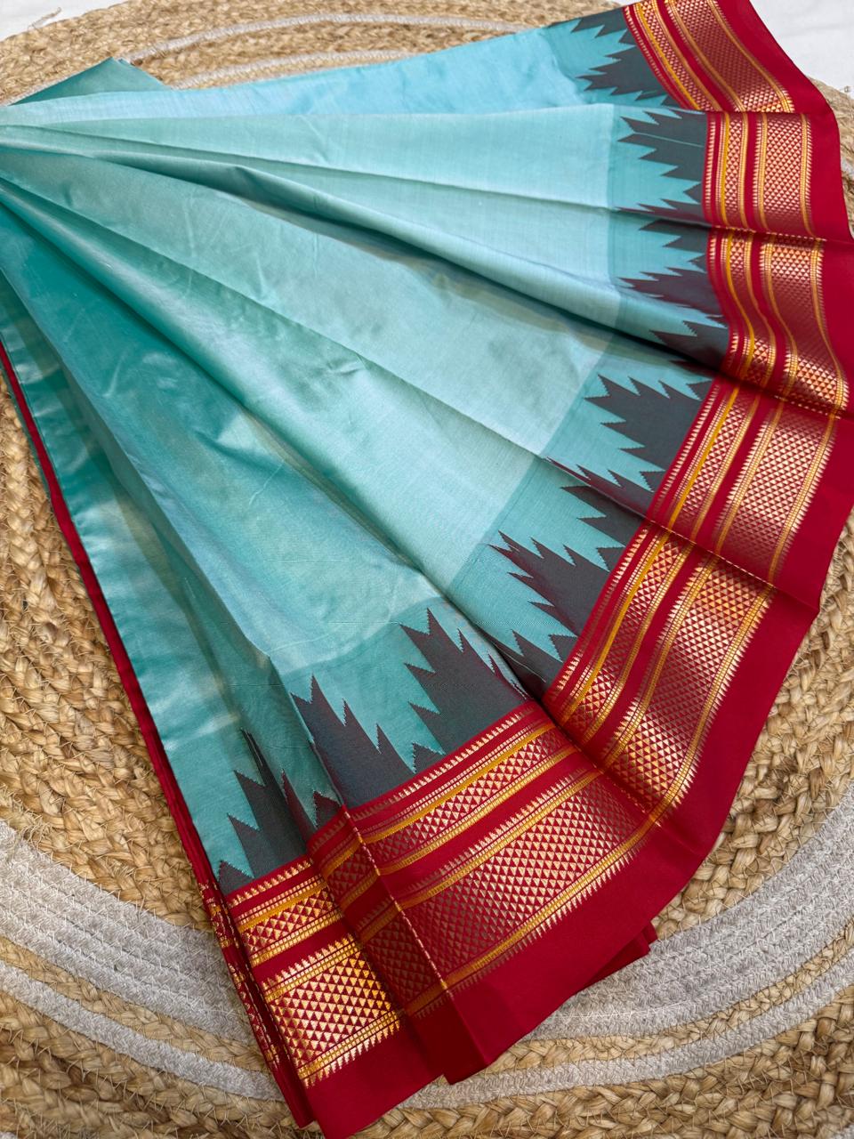 
*Big Temple Border Ilkal*

Exclusive silk ilkal saree 
Pure silk big temple border design superior quality ilkal saree
With contrast blouse 
6.10mtrs length 
Full body pure silk Border, pallu & blouse semi silk 