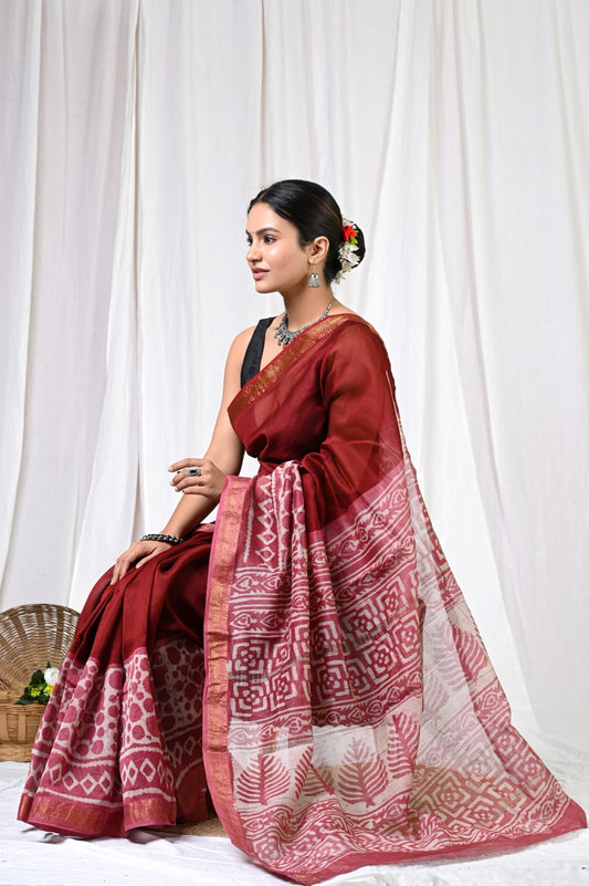 🍁new arrival🍁
Naspal pomegranate print 
👌Maheswari silk saree👌
Hand block printed Maheswari silk sarees with blouse
Size- 6.5 with blouse
Quality- silk by silk
Approx weight- 470 gram
👉Pure hand block
 