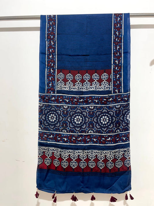 Aaravi | Ajrakh Stole