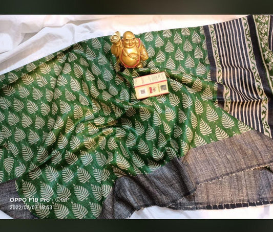 Screen print on gheecha tussar saree with silk mark