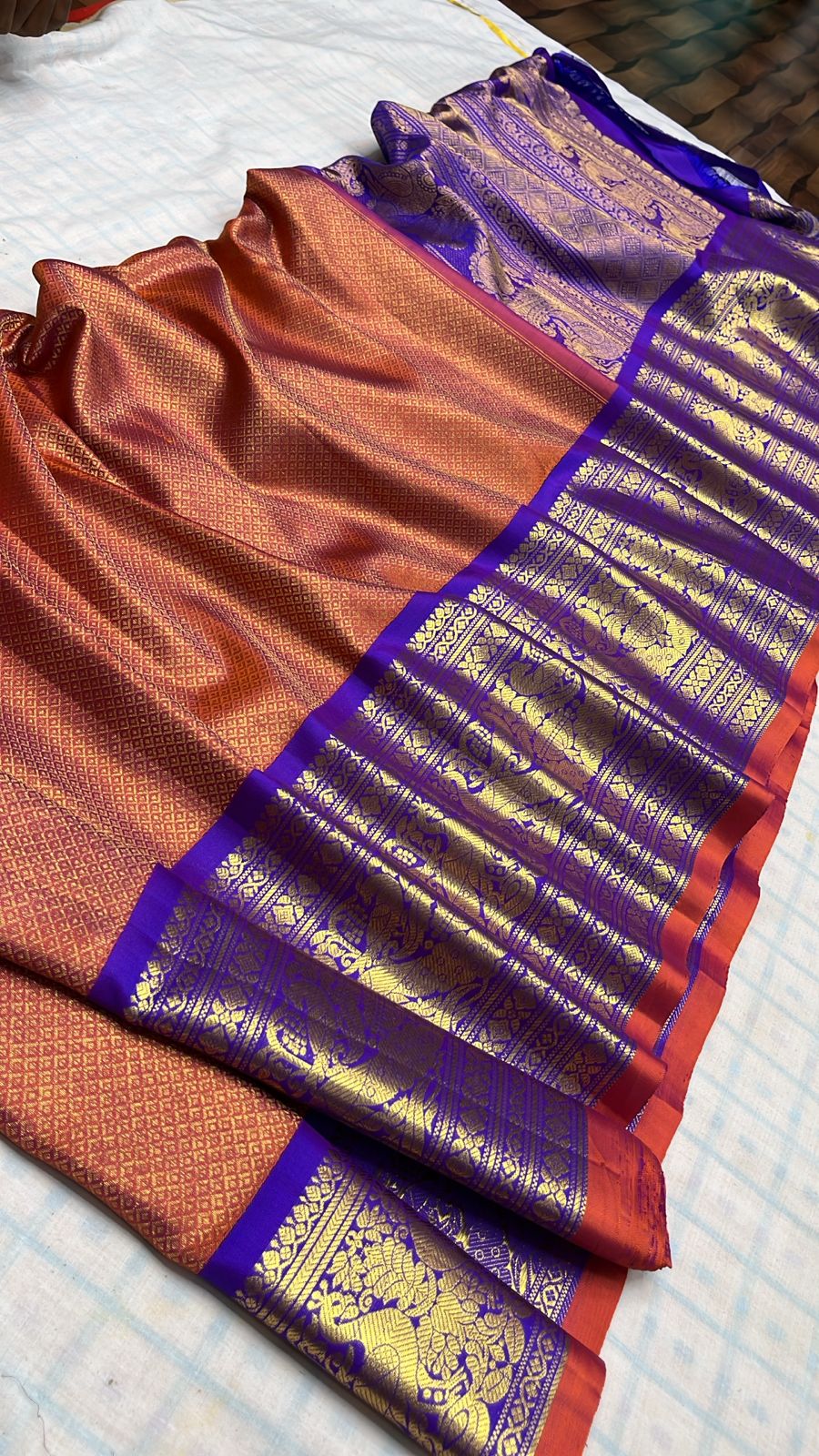 ✨✨Pure Gadwal Traditional
          Border Brocade 
          Pattu Sarees ✨✨