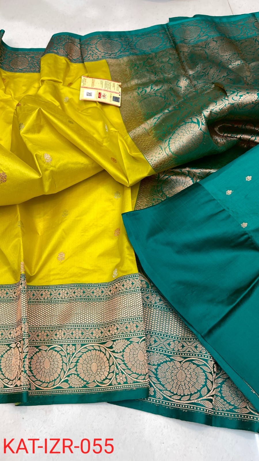 Bysanthi | Katan Silk Banarasee Saree