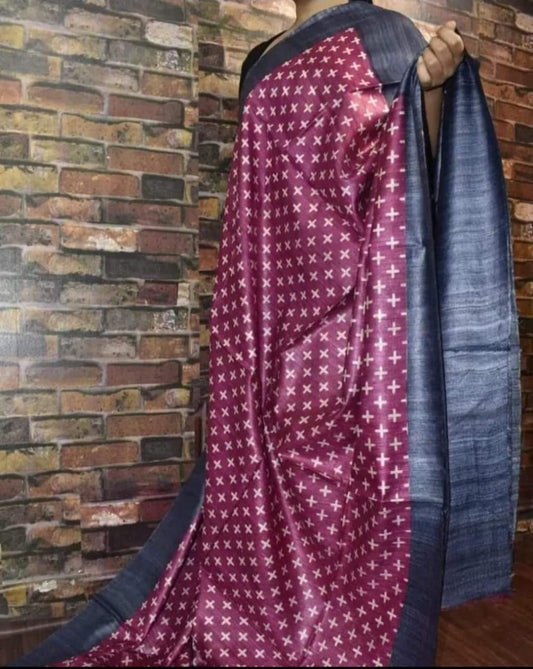 🪴New Design Of  Tussar By Ghicha Screen Print Silk Saree 
All Saree Comes  R Matching 
 Saree. Colour Tassels.
Hand Loom. Saree ..
Running Blouse..Pc ( Saree's Colour)
💯% Silk Saree Comes.With Silk Mark  Certificate (Tag)
Quality 💯% Assured